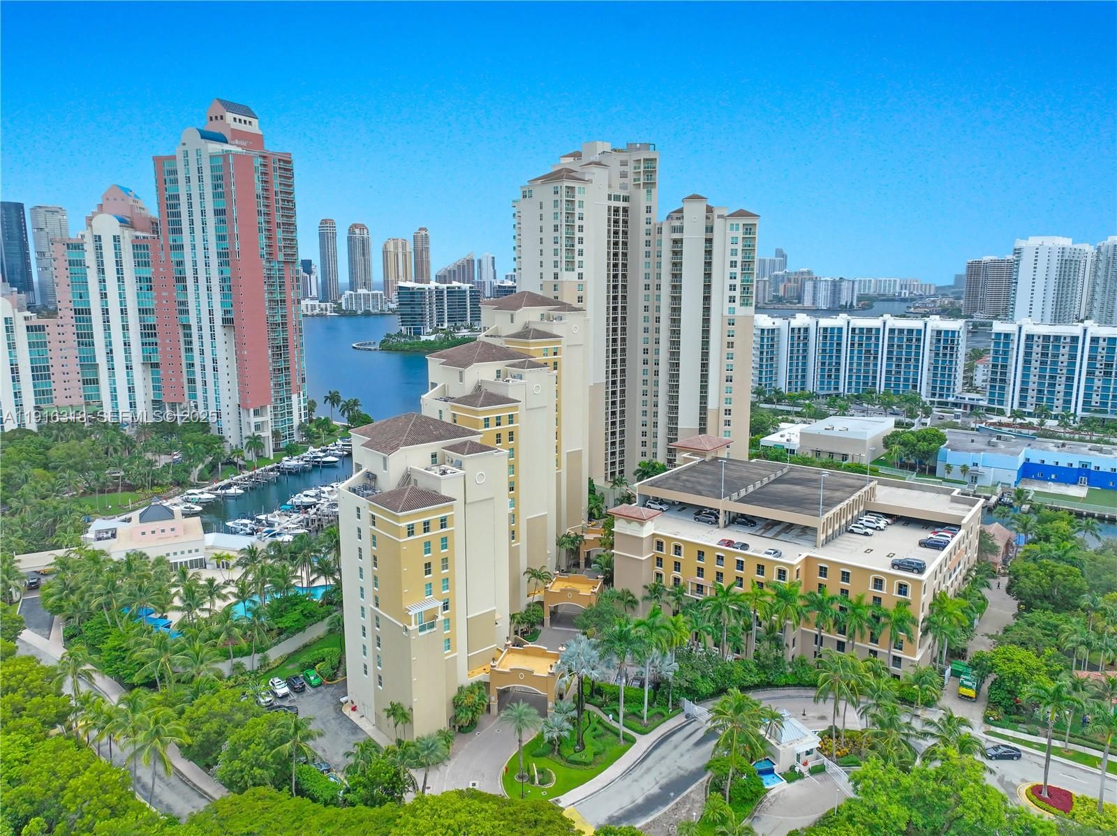 Aventura Marina 1 condos