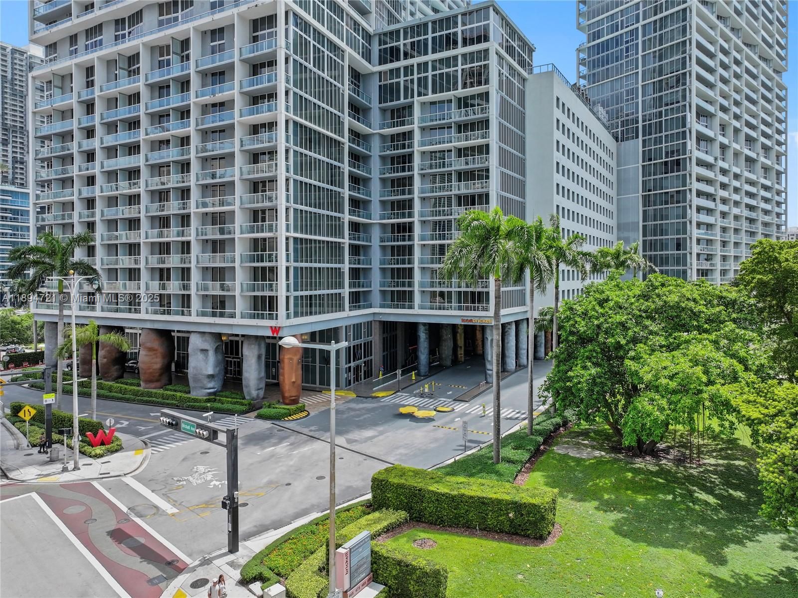 Icon Brickell II Condos