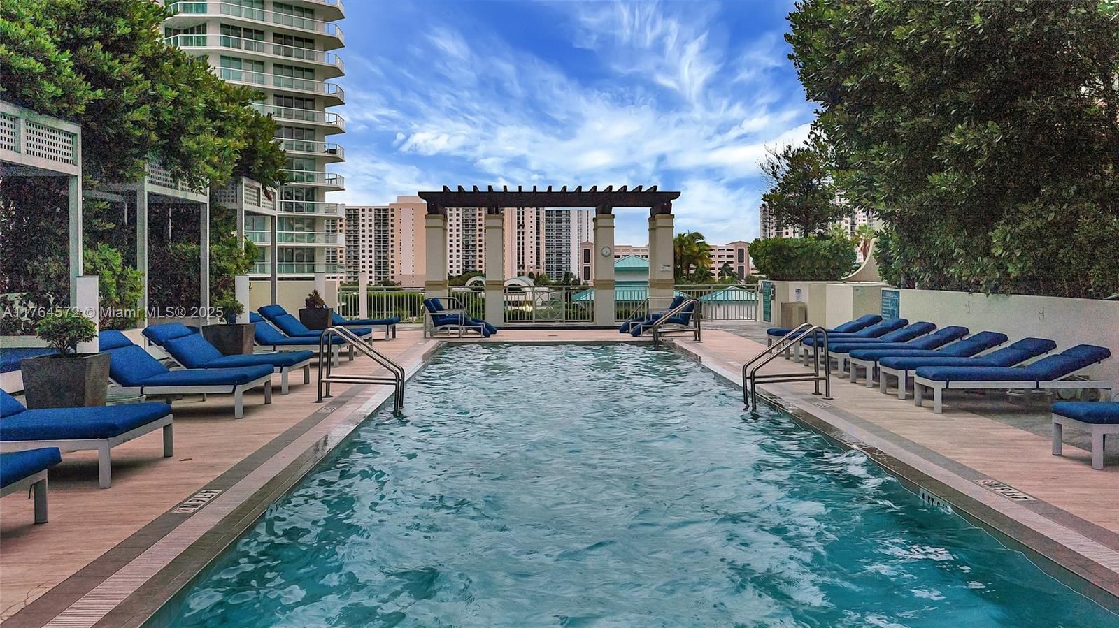 St. Tropez Condos Sunny Isles Beach