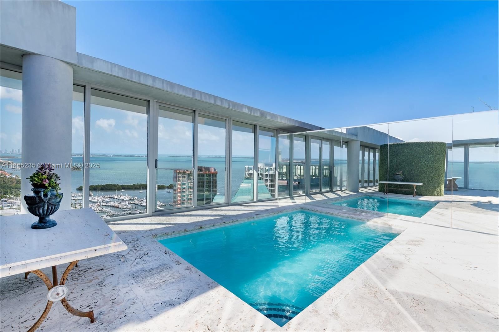 Grove at Grand Bay condos